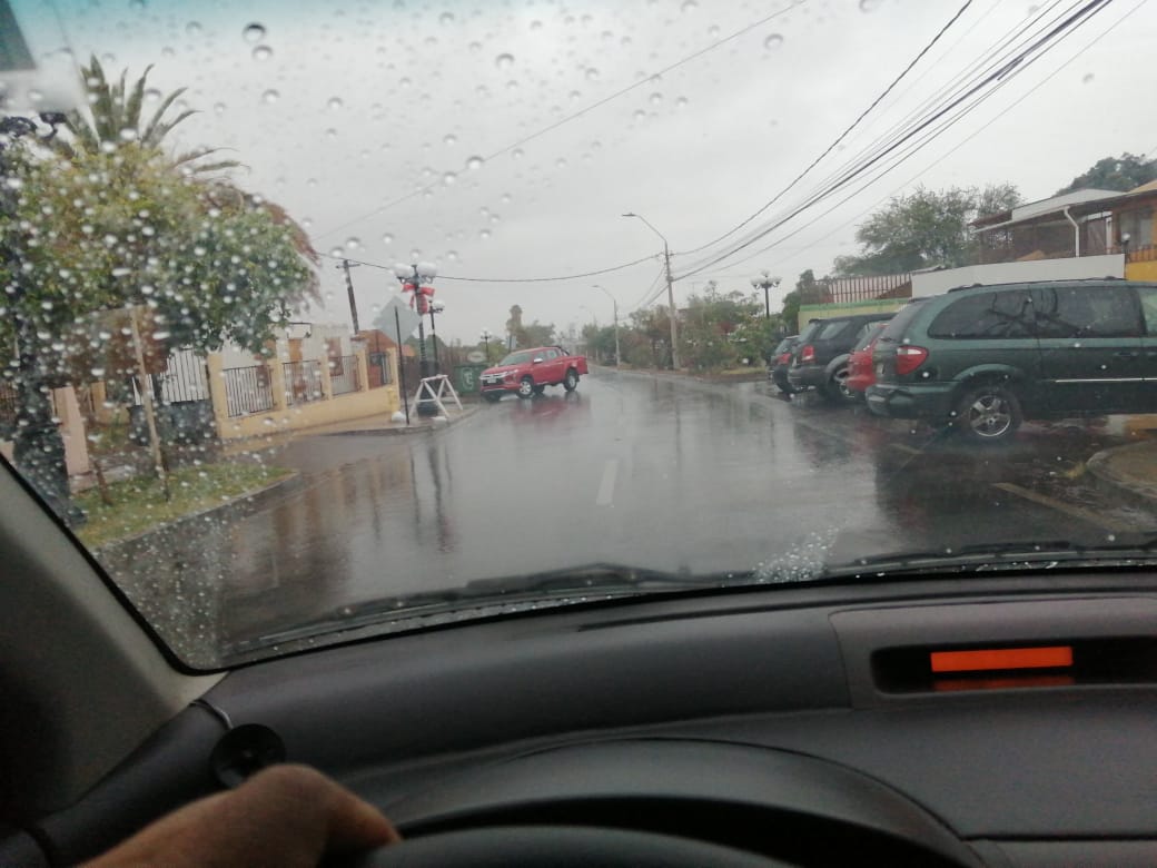 Llovizna matinal en oasis de Pica y sus alrededores; también en Huatacondo