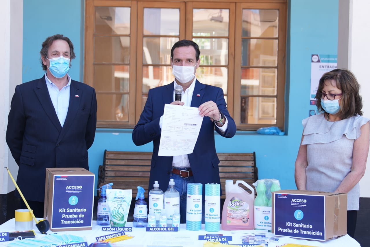 “Ministerio de Educación, Salud y el DEMRE hacen un llamado a rendir la Prueba de Transición en forma segura”