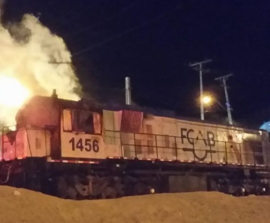Fiscalía logra condenas que suman 20 años contra 5 imputados por ataque a Carabineros e incendio en Ferrocarril