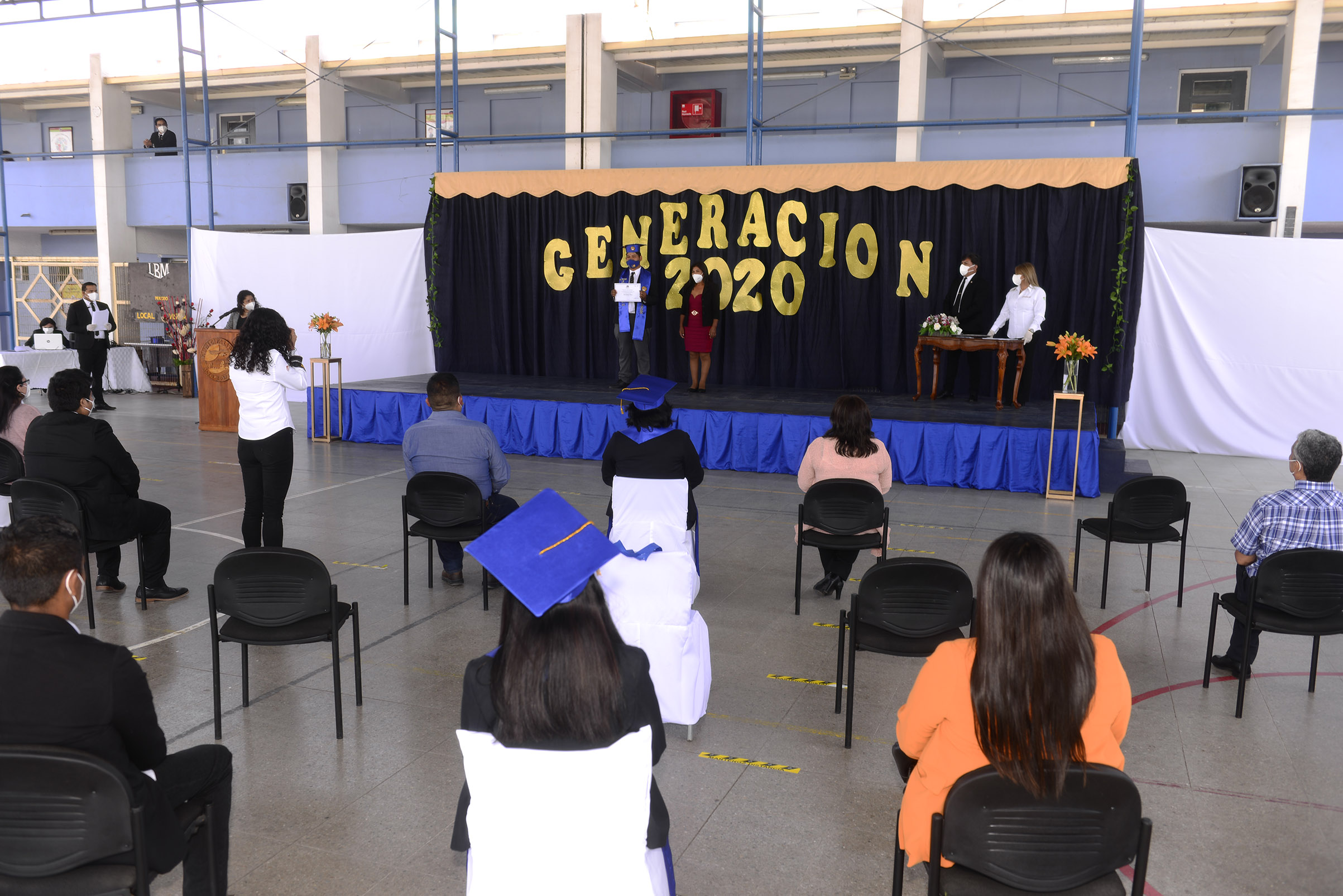 137 estudiantes egresaron de cuarto medio en Liceo Bicentenario Minero Juan Pablo II de Alto Hospicio