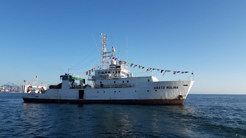 Buque científico Abate Molina comienza el 2021 con un crucero que investigará la anchoveta y sardina común