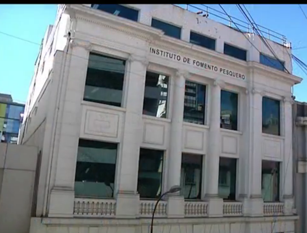 Instituto de Fomento Pesquero y Universidad de Tarapacá firman convenio de colaboración