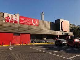 Sindicato de Unimarc señala que 2 mil 500 trabajadores serán despedidos