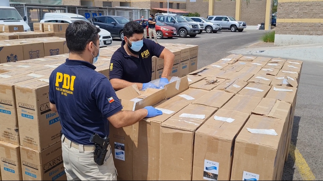 Detectives detuvieron a seis personas e incautaron millonario e histórico contrabando de cigarrillos