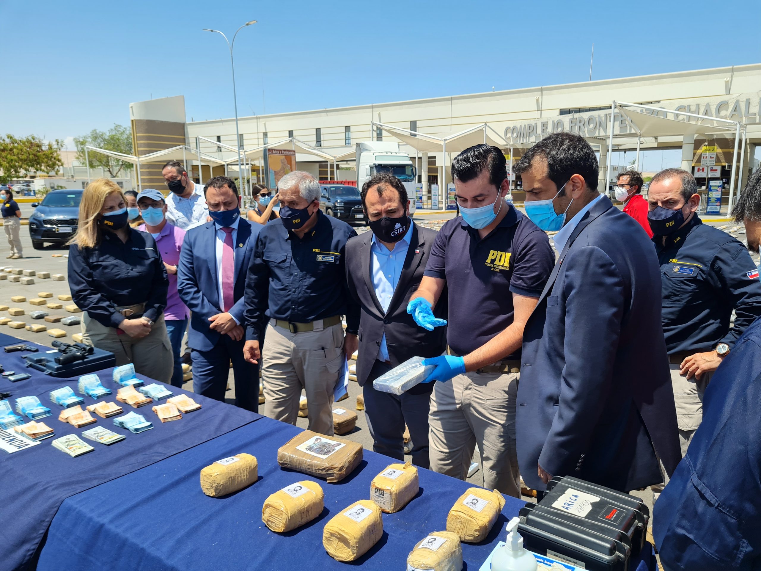 Detectives de Brigada Antinarcóticos incautaron 3,2 toneladas de marihuana, pasta base y cocaína