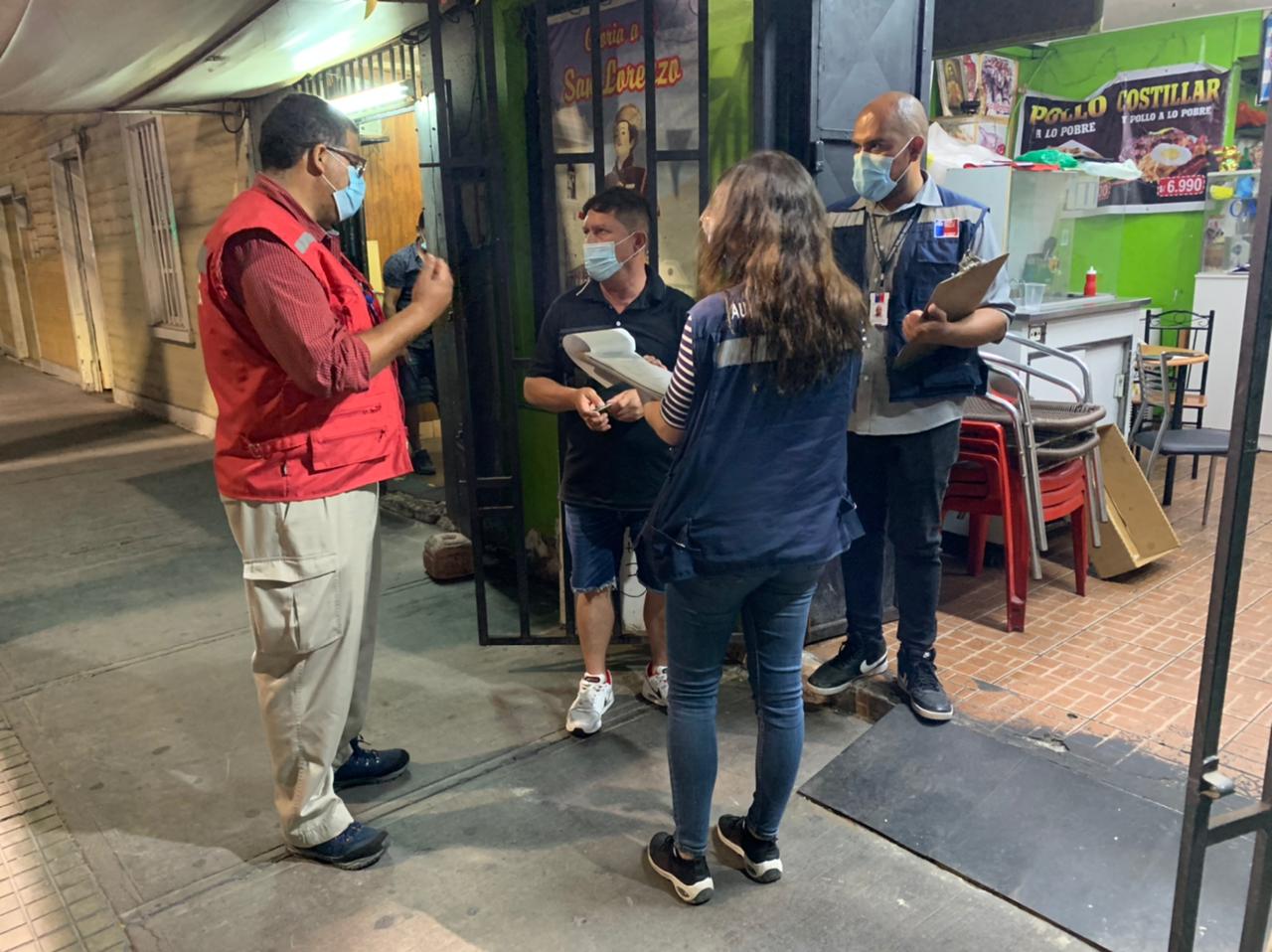 Autoridad Sanitaria intensifica fiscalizaciones nocturnas en Iquique y Alto Hospicio