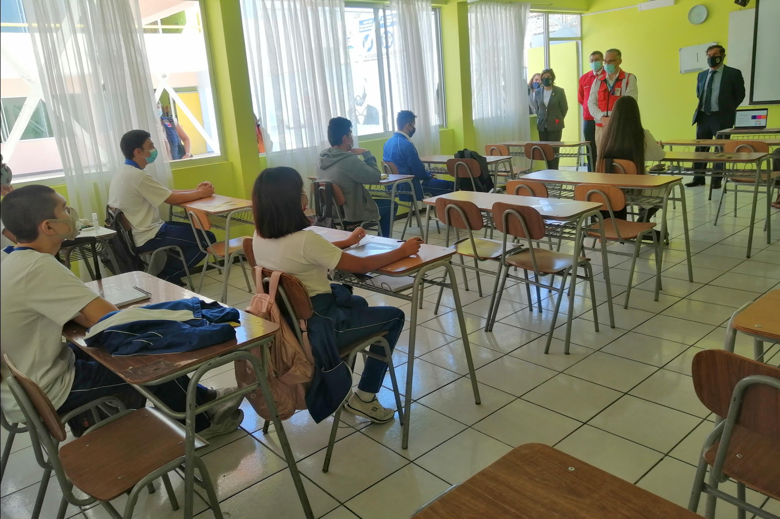 Más de la mitad de los establecimientos educacionales de Tarapacá tienen clases presenciales