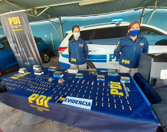 Fiscalía: Prisión preventiva e internación provisoria para imputados formalizados por tenencia ilegal de 11 armas y 750 cartuchos