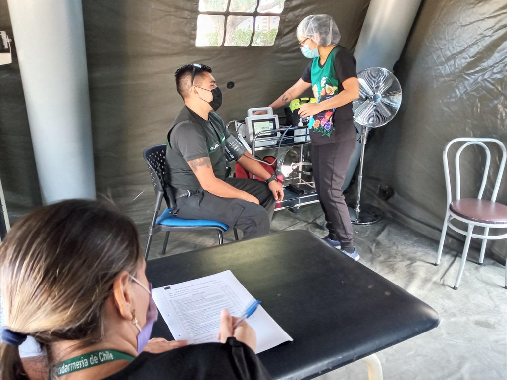 Funcionarios de Gendarmería se vacunaron contra el Covid-19