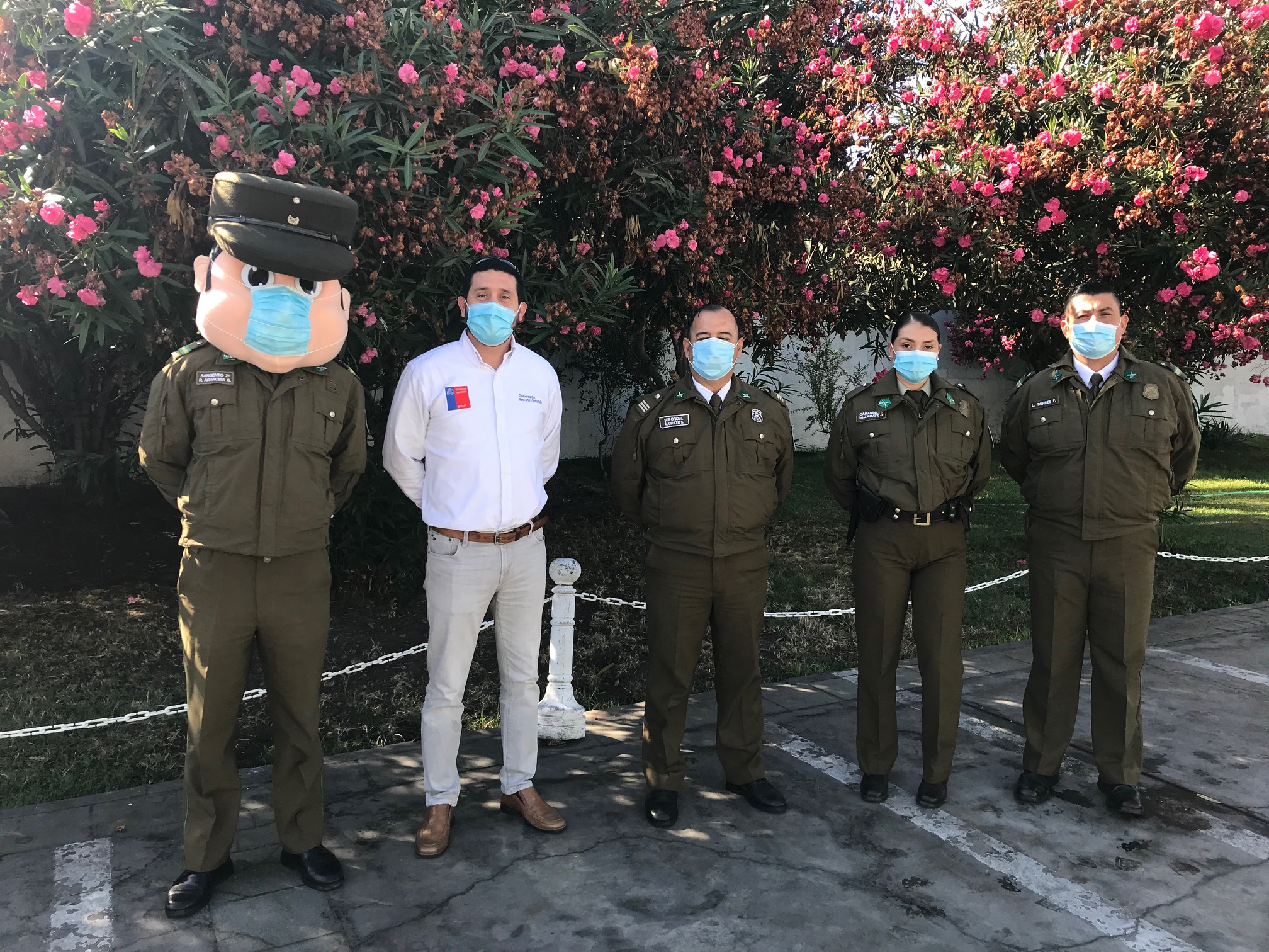 Gobernador saludó a carabineros de Iquique, Alto Hospicio, Chanavayita y El Loa