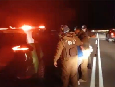 Tarapacá: Fiscalía formalizó a tres adolescentes por robo de vehículo a conductor de delivery