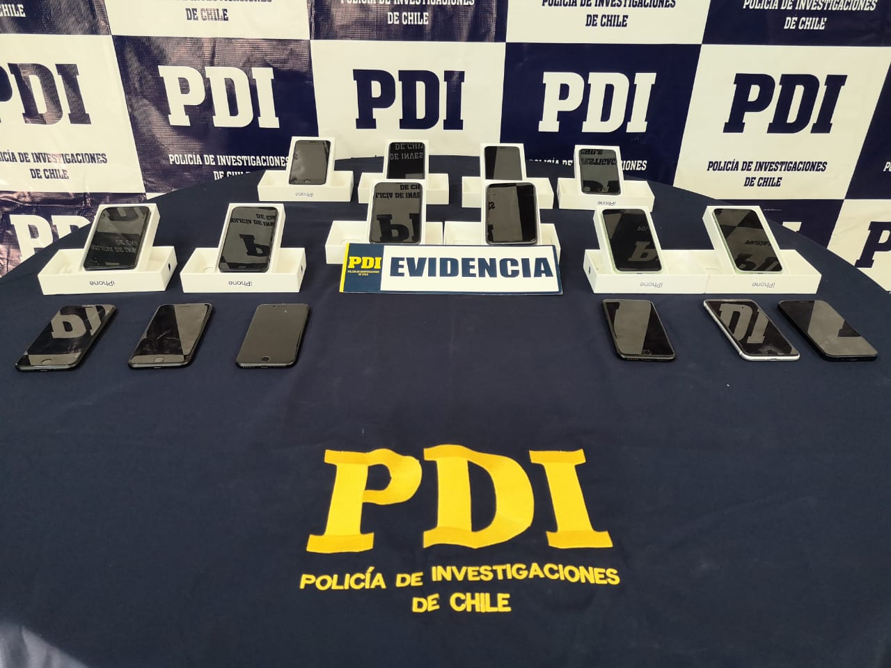 PDI recuperó teléfonos celulares de alta gama sustraídos desde empresa de telefonía