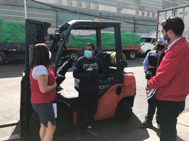 Autoridades informan de la importancia del contrato para cargadores de Zona Franca