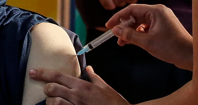 MINSAL: Informe da cuenta de 35 decesos por covid-19 y 5.718 casos: Positividad nacional fue 11%; en Tarapacá, 181 casos