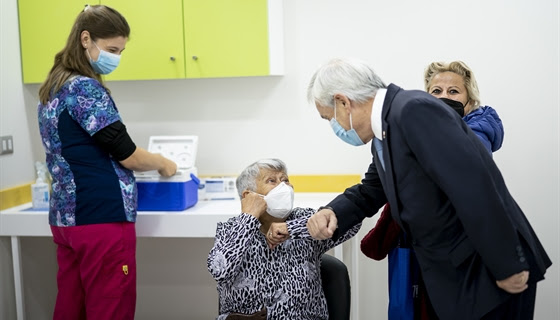 Presidente Piñera da inicio a la campaña masiva de vacunación contra la Influenza