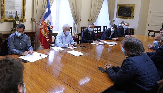 Presidente Piñera lidera reunión con diputados de Chile Vamos
