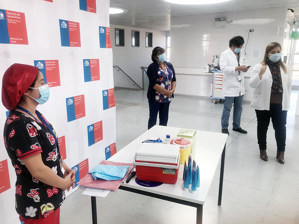Servicio de Salud Arica llevó el test rápido de VIH a los pacientes hospitalizados en el CESFAM «Rosa Vascopé»