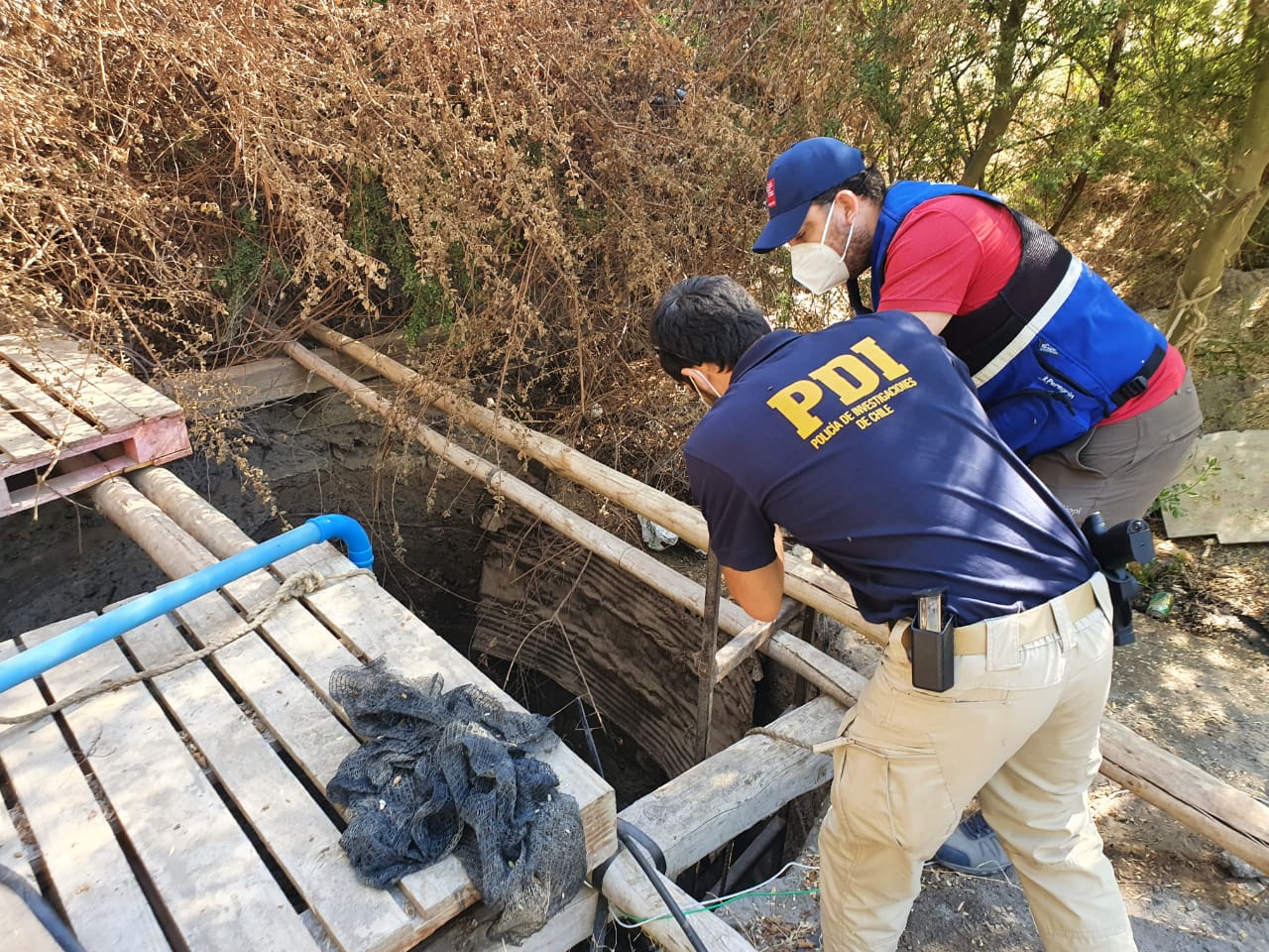 Detectives detuvieron a un hombre por usurpación de aguas en Caleta Vítor