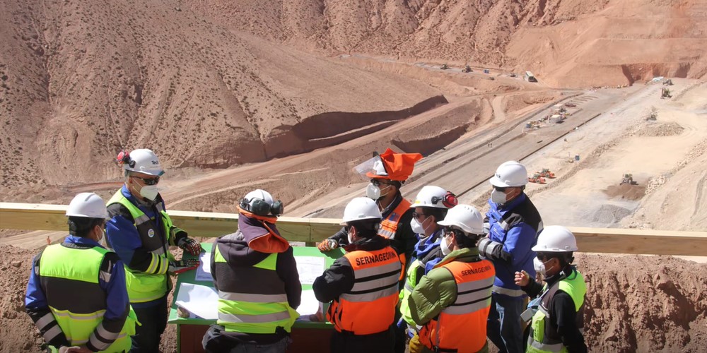 Director Nacional de Sernageomin realizó visitas a proyecto Quebrada Blanca 2 Teck en la región