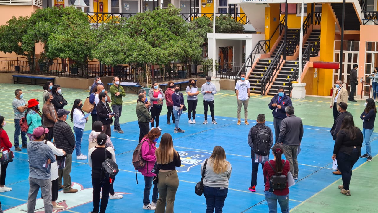 Servel y Salud llaman a aplicar medidas de autocuidado en locales de votación
