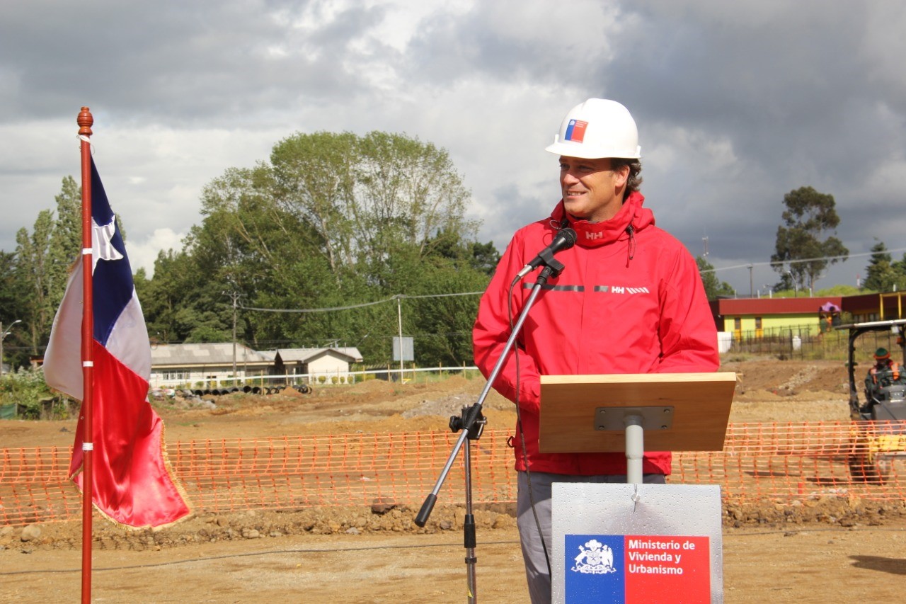 Ministro Felipe Ward anuncia nuevo llamado para postular al Programa de Habitabilidad Rural en la región de Tarapacá