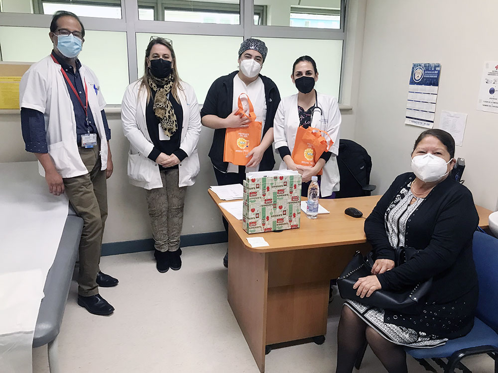 Nuevo operativo médico para resolver listas de esperas con dos gastroenterólogas voluntarias