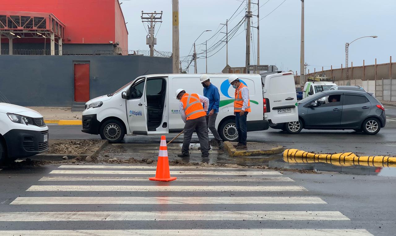 Rotura de matriz en Arica se repara sin corte de servicio