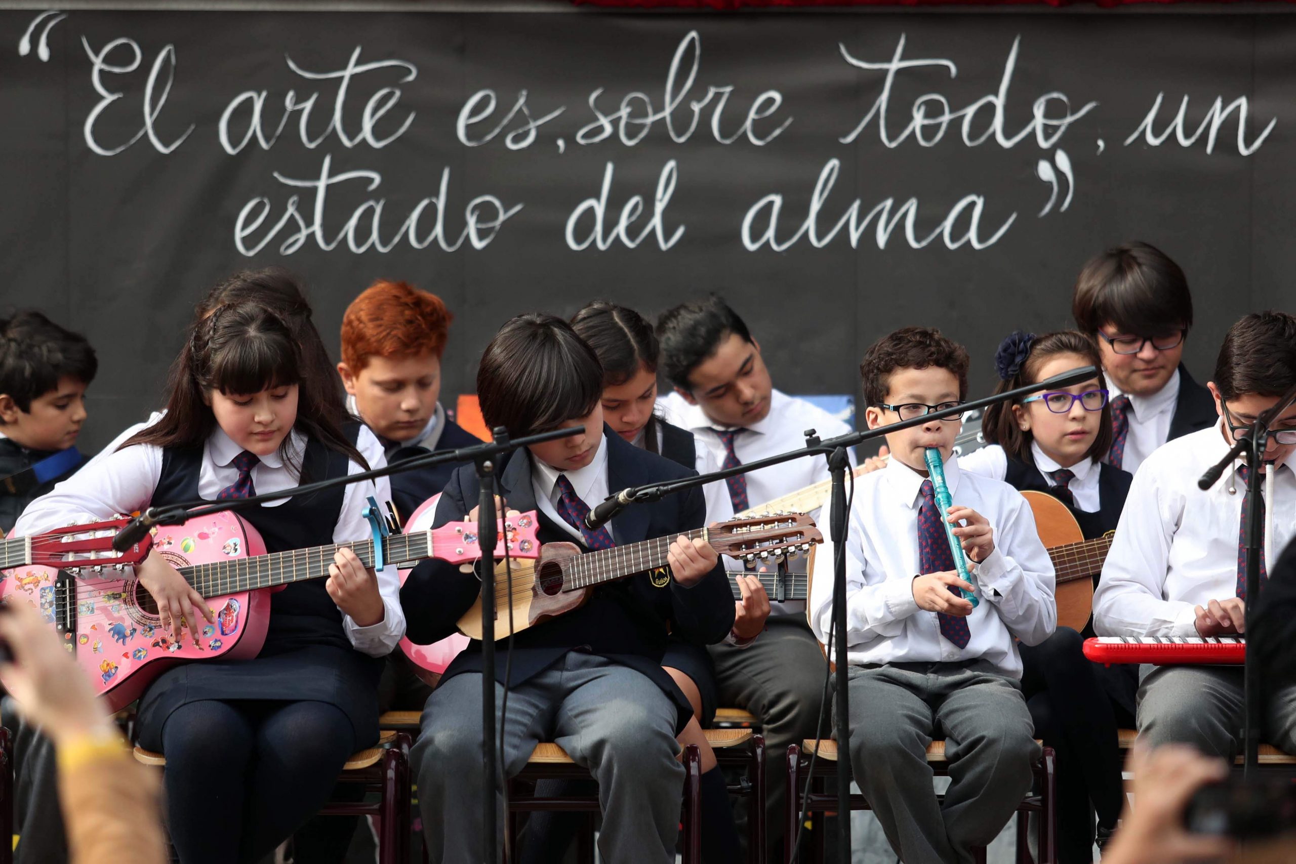 Ministerio de las Culturas invita a postular al Fondo de Fomento del Arte en la Educación 2022