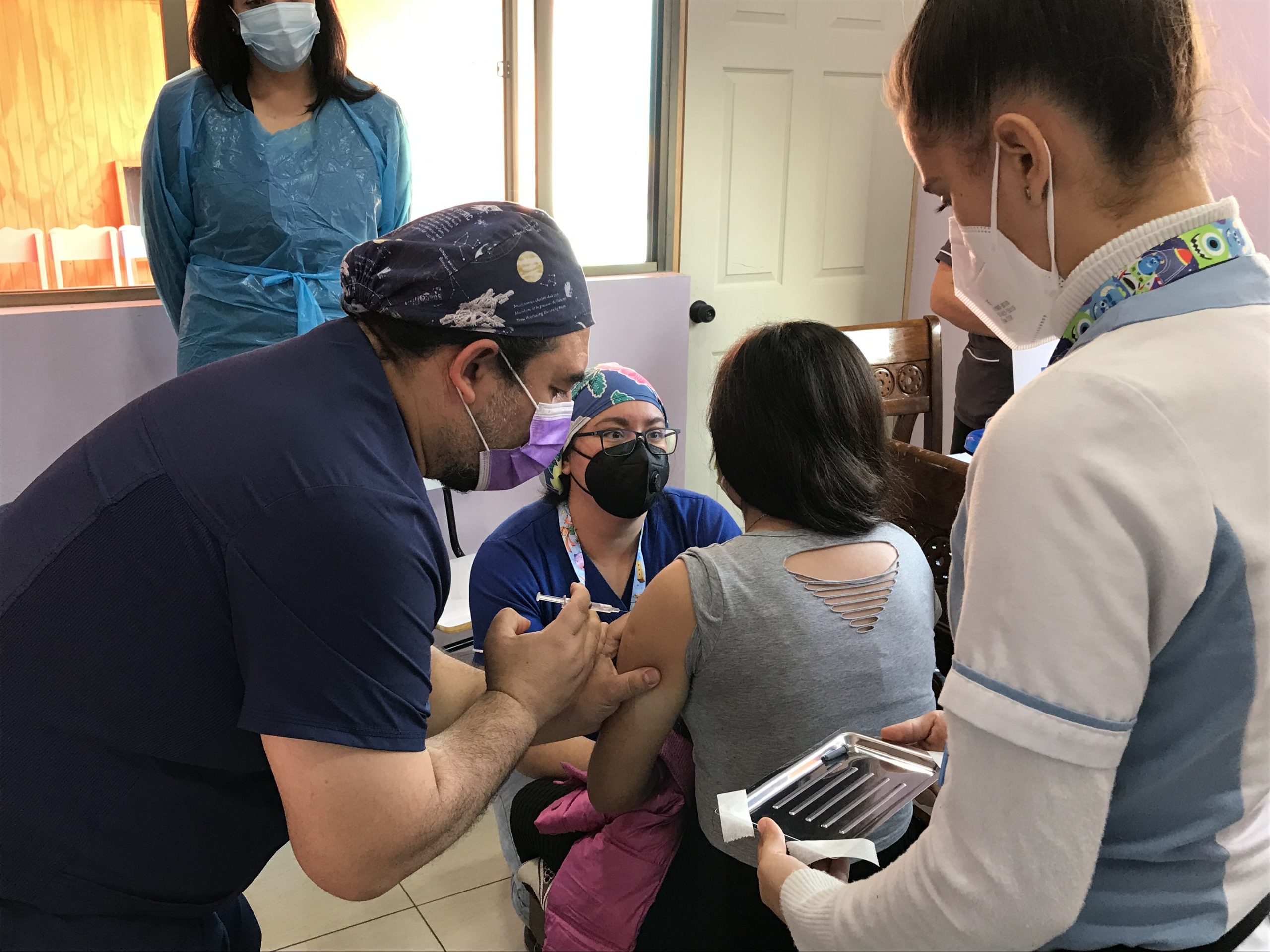 SENAME comienza vacunación covid-19 en residencias de protección