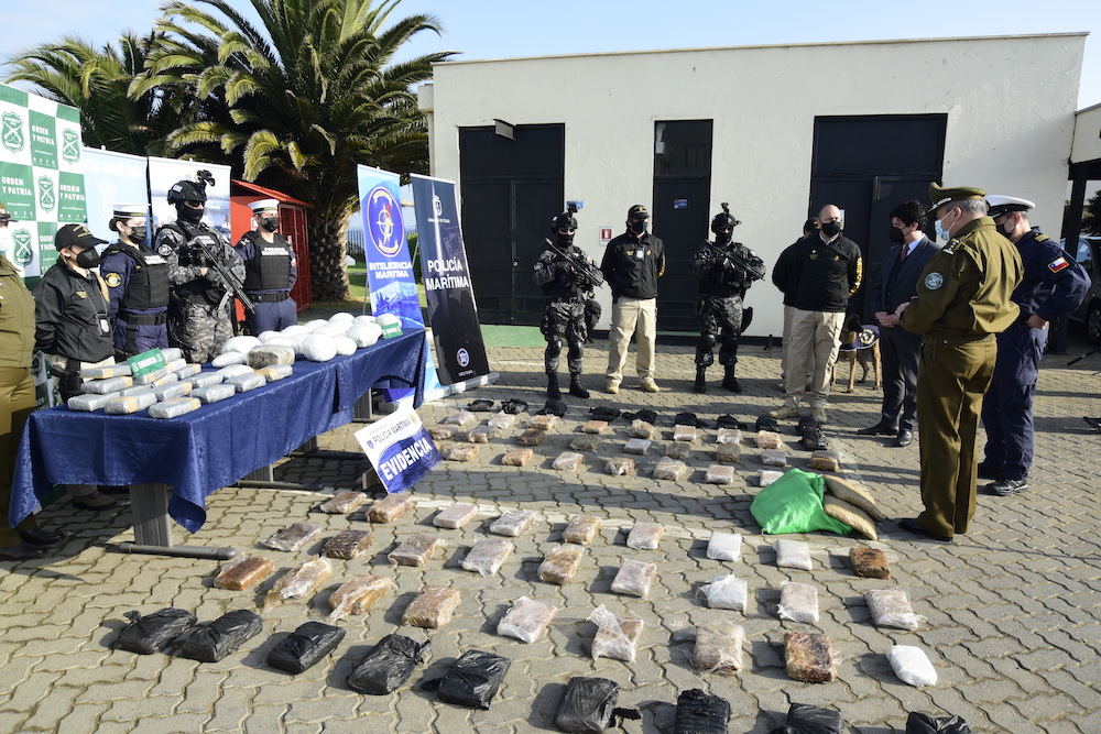 Policía Marítima incautó 123 kilos de droga transportada por mar desde Perú