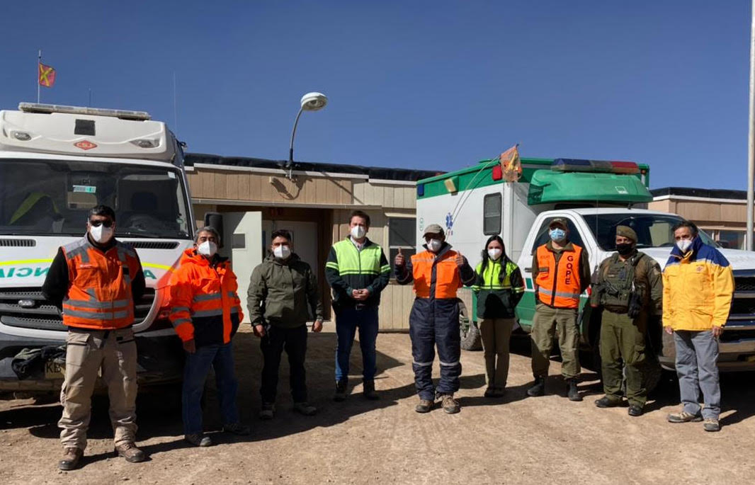 Carabineros de Iquique rescataron a un adulto mayor extraviado en sector altiplánico desde el jueves