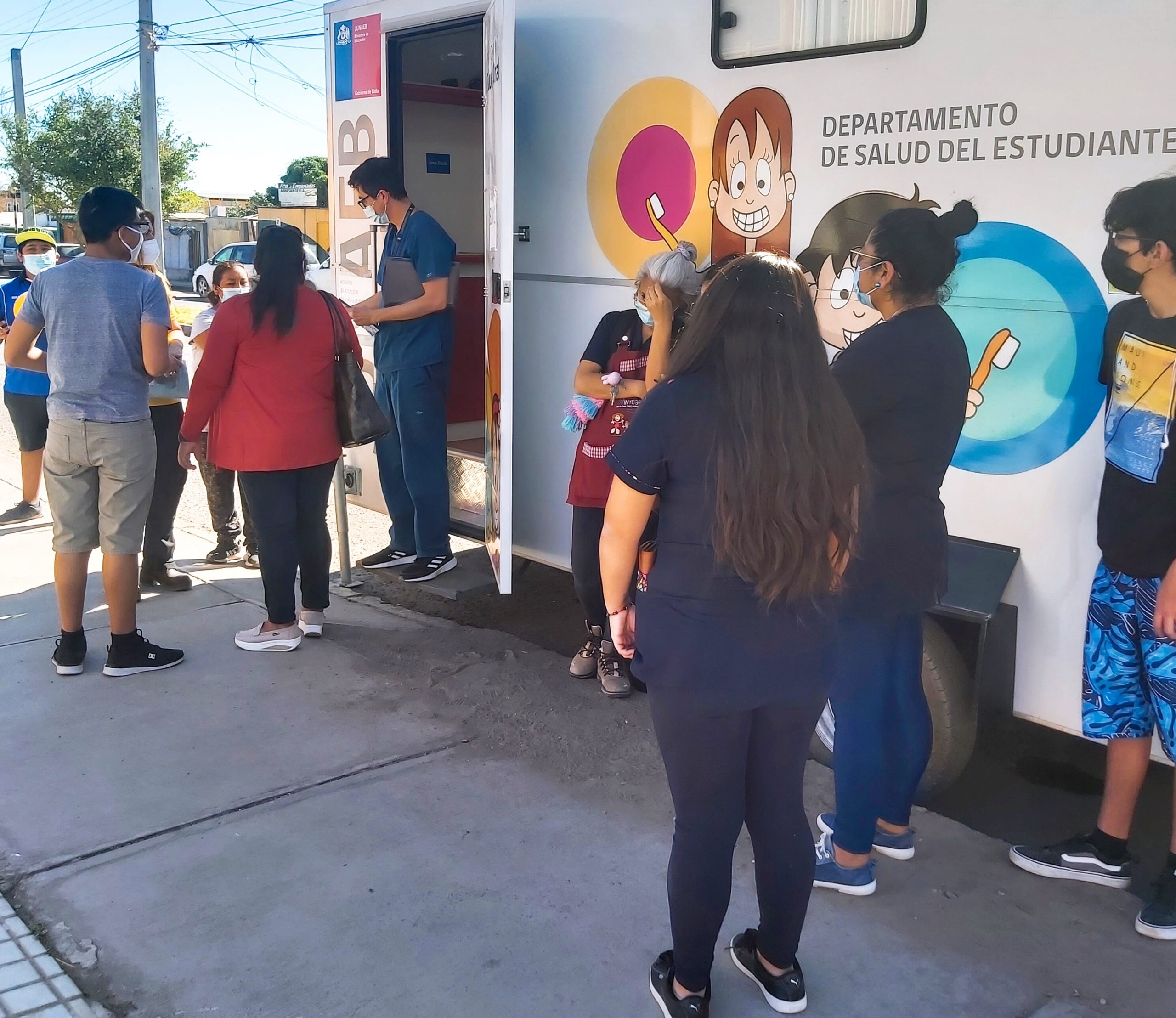 Comuna de Pica lidera vacunación contra Covid-19 e Influenza