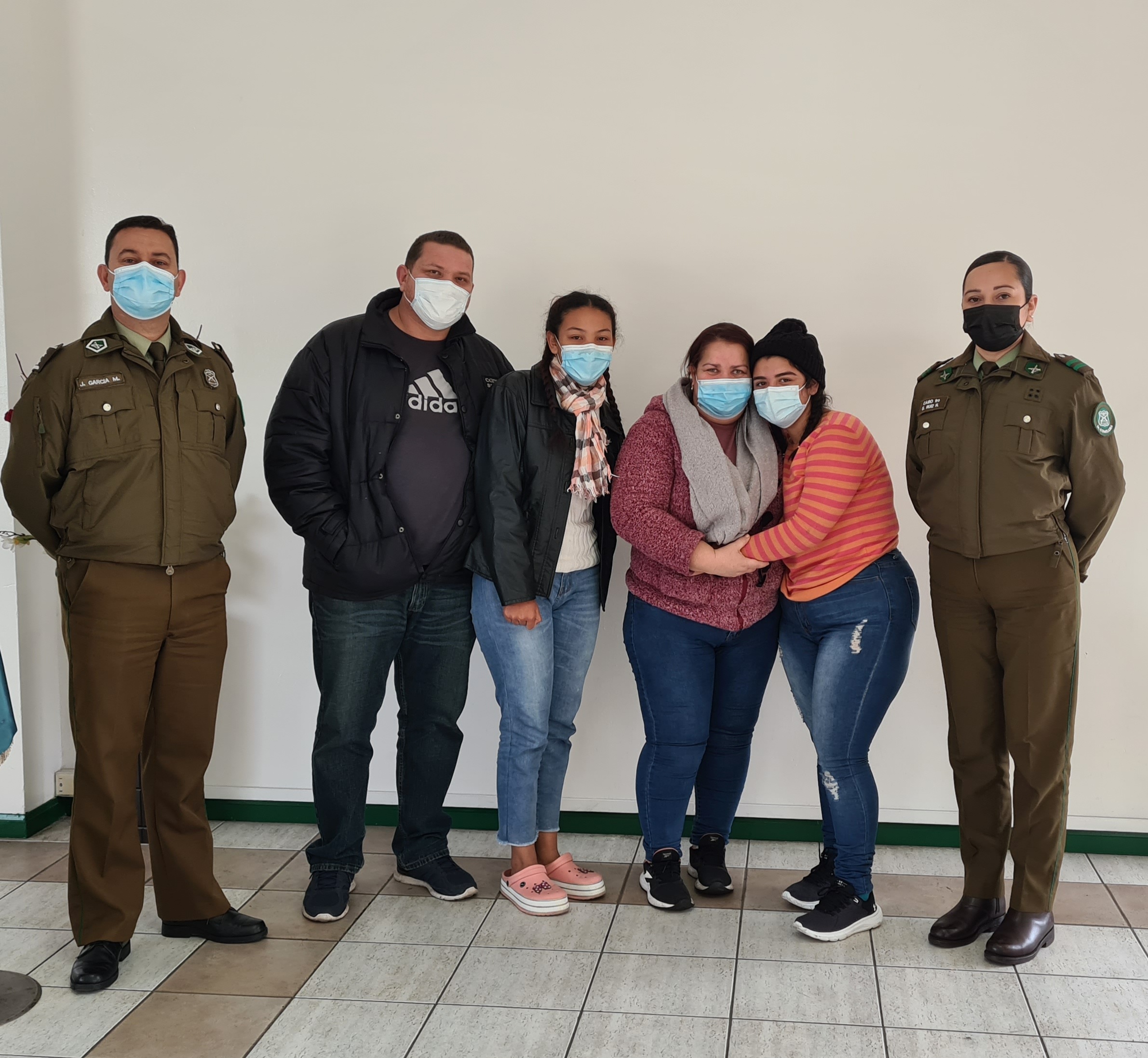 Carabineros logra reunir a familia separada hace cuatro años