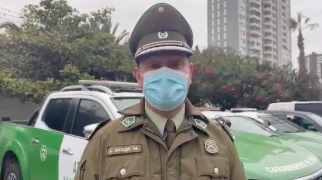 Carabineros de Iquique refuerza servicios en casco histórico