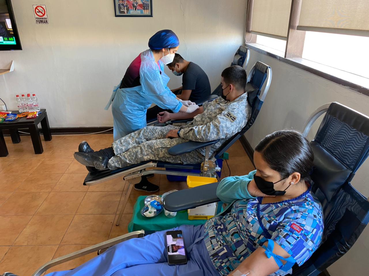 Pacientes oncológicos serán beneficiados gracias a donación de sangre del personal de la FACH