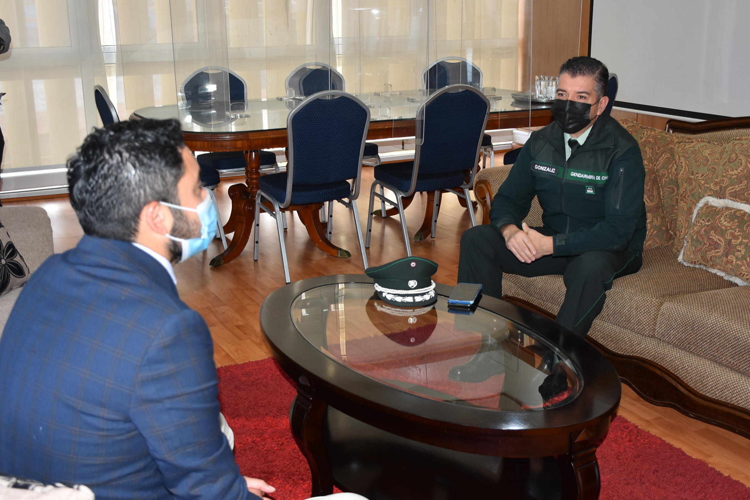 Director regional de Gendarmería presentó sus saludos al Gobernador
