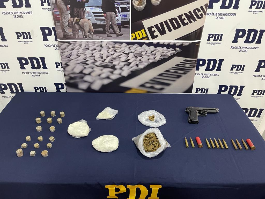 Detectives del equipo MT-0 de Brianco detuvieron a dos personas que comercializaban droga en sus domicilios