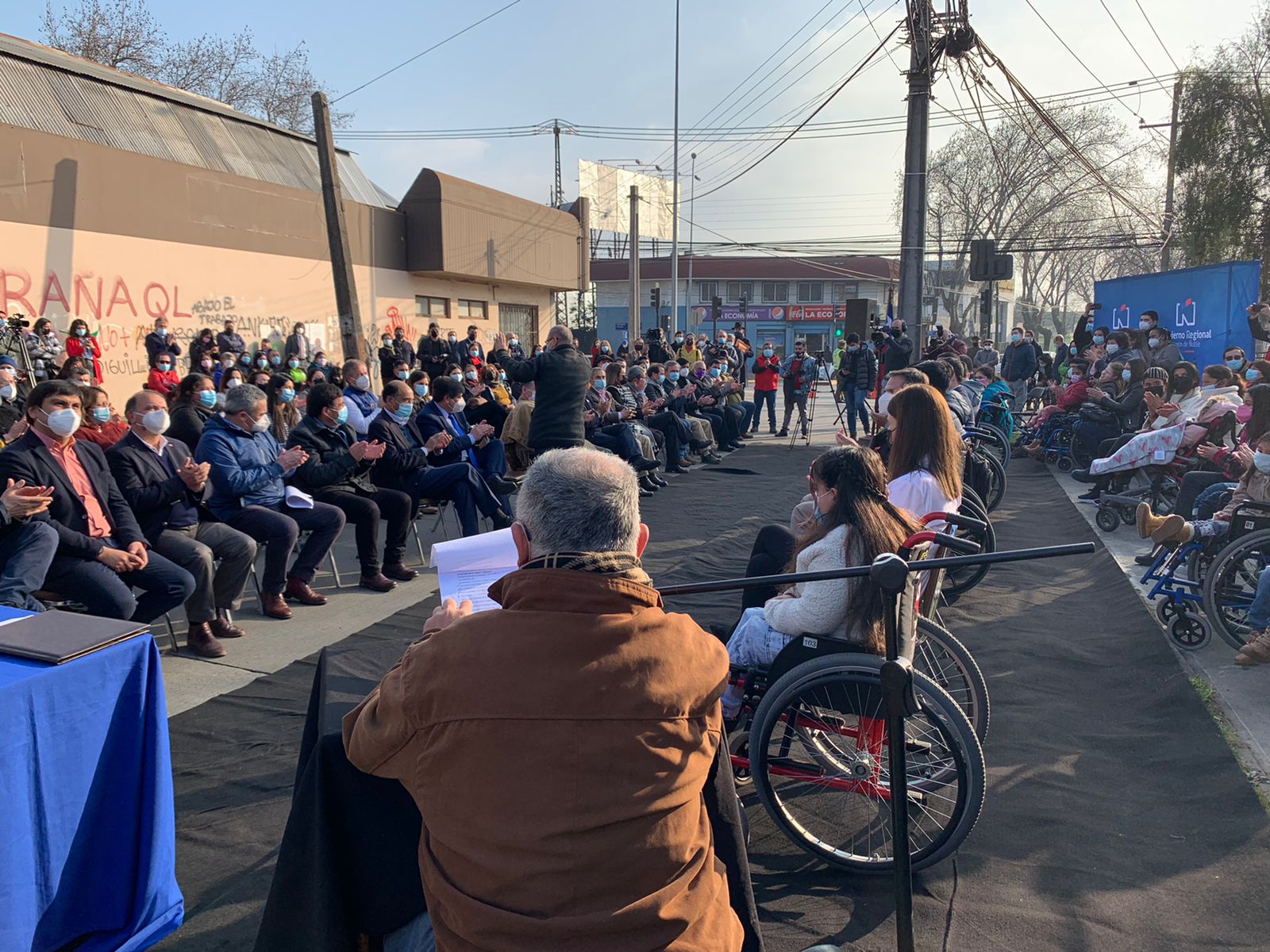 Teletón y autoridades de Ñuble firman acuerdo rumbo a un instituto de rehabilitación para la región
