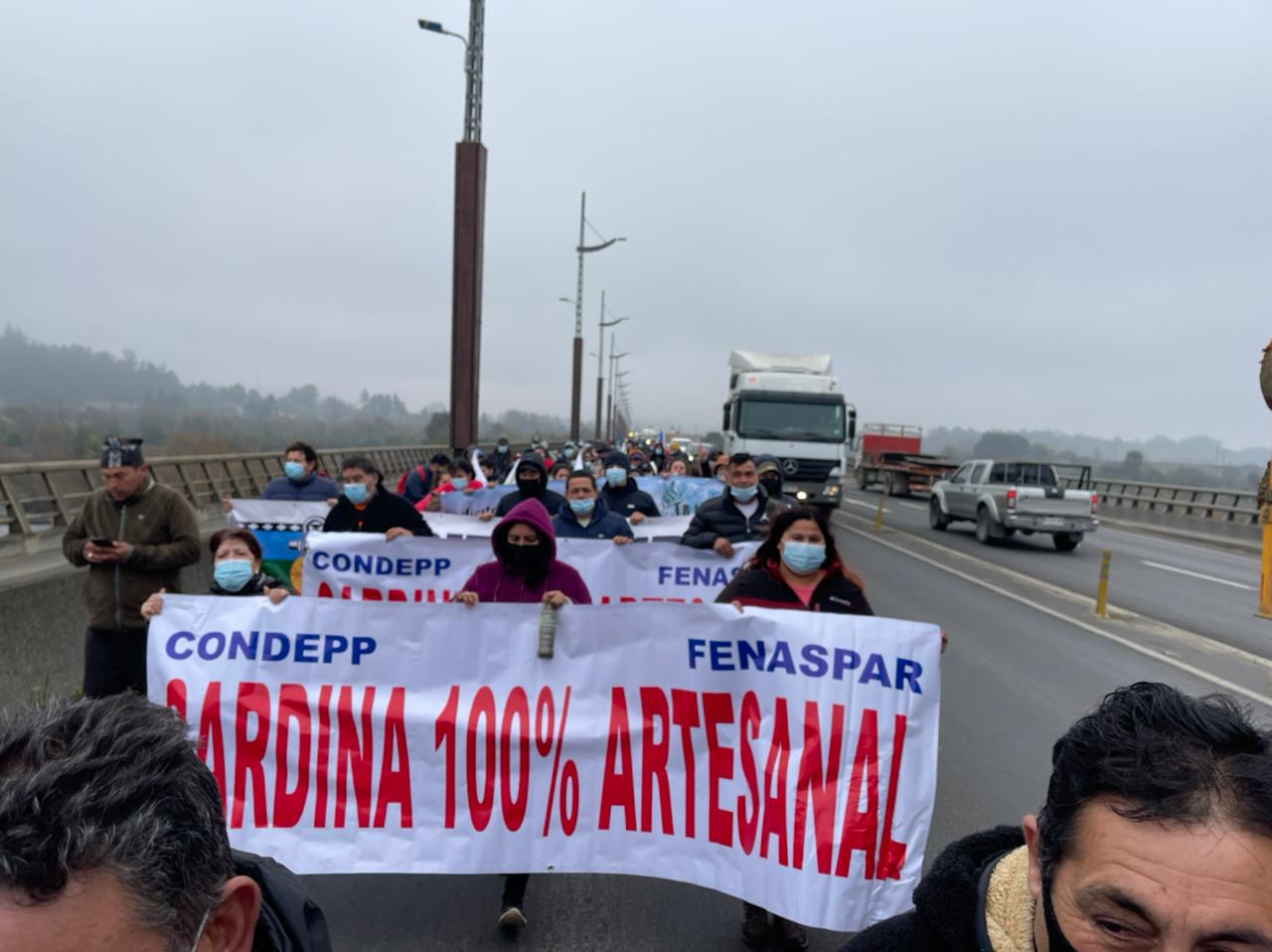 Pesca artesanal se manifiesta en todo el país