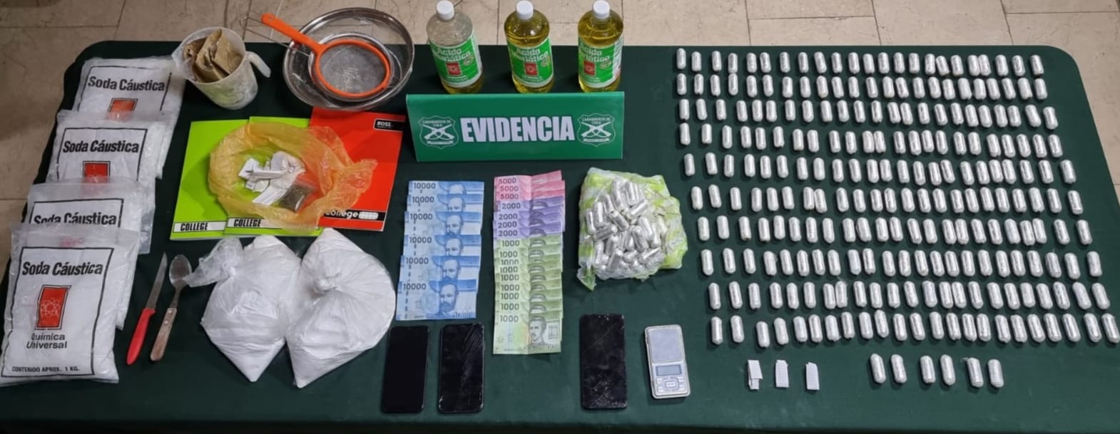 Carabineros del OS-7 Iquique allanan 3 domicilios dedicados al tráfico de drogas