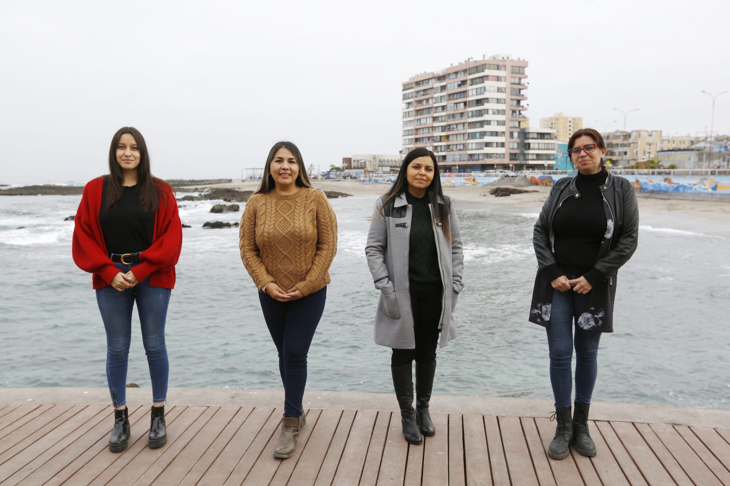 Gobernador Regional Tarapacá presentó al equipo de mujeres que se incorpora a su gabinete