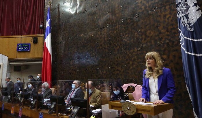 Senadora Ximena Rincón asumió como Presidenta del Senado