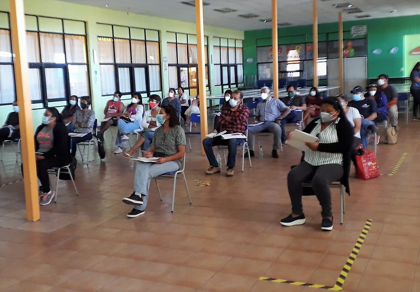 Bienes Nacionales de Tarapacá capacita a usuarios de Pica en formulación de proyectos