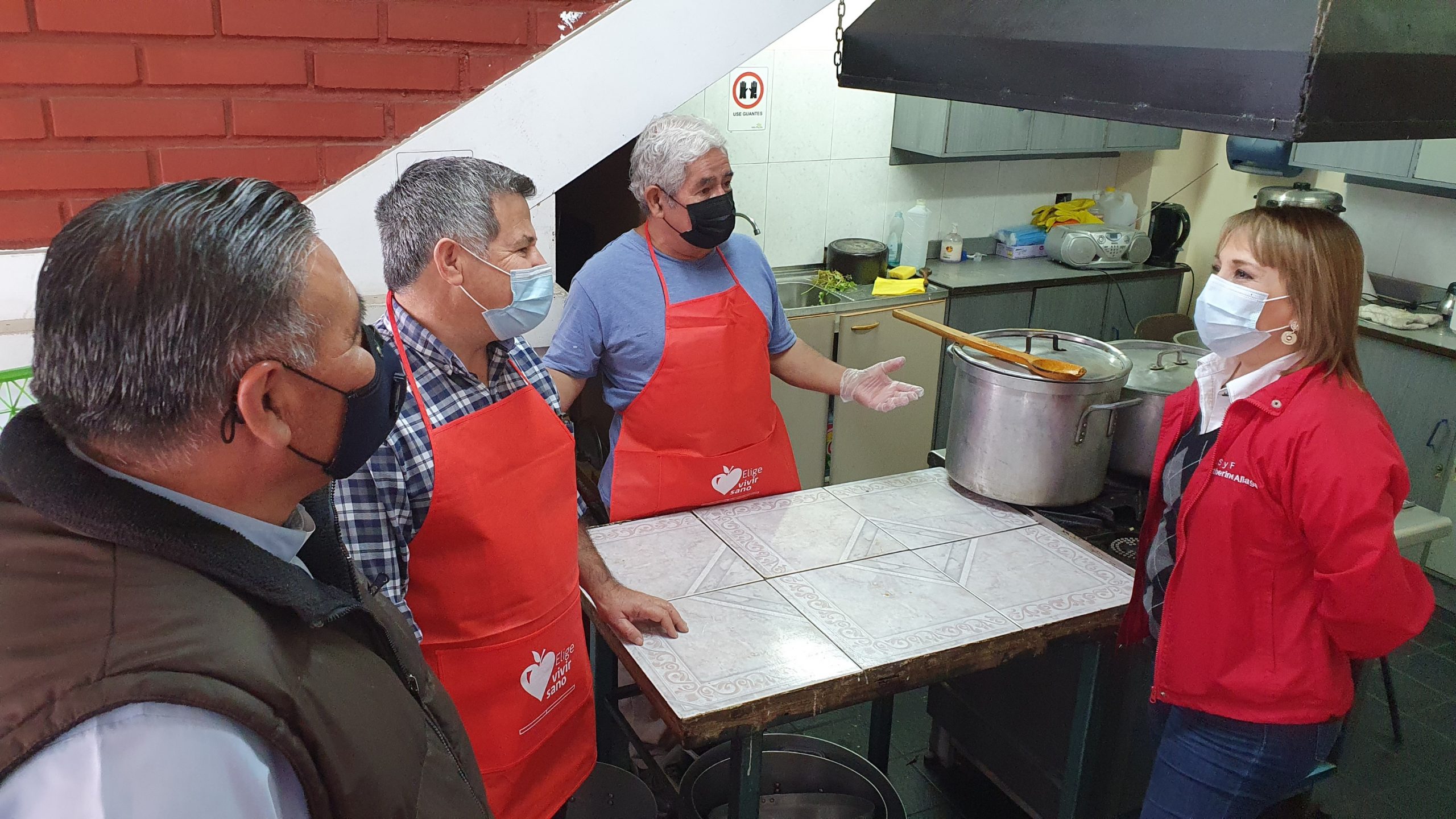 Ministerio de Desarrollo Social entrega 40 toneladas de alimentos saludables para ollas comunes de Tarapacá
