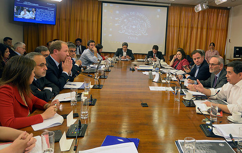 Comisión de Constitución de la Cámara aprobó idea de legislar cuarto retiro del 10%