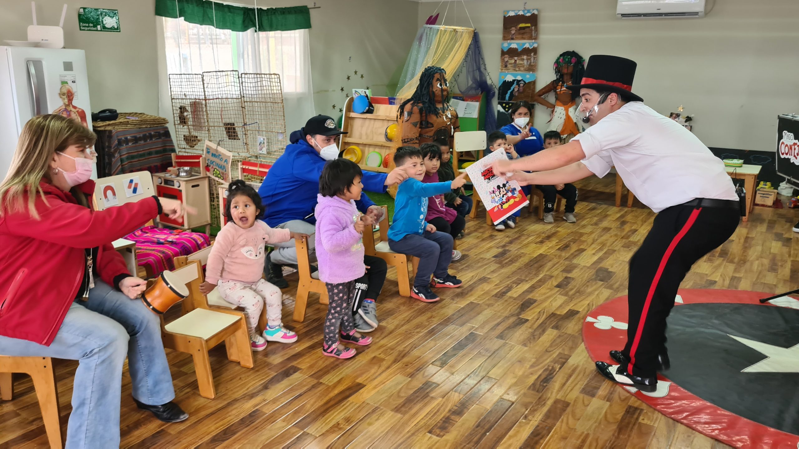 Con magia comenzaron las conmemoraciones del Día del Circo Chileno en Tarapacá