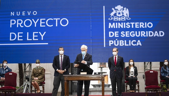 Presidente Piñera firma proyecto de ley que crea el Ministerio de Seguridad Pública