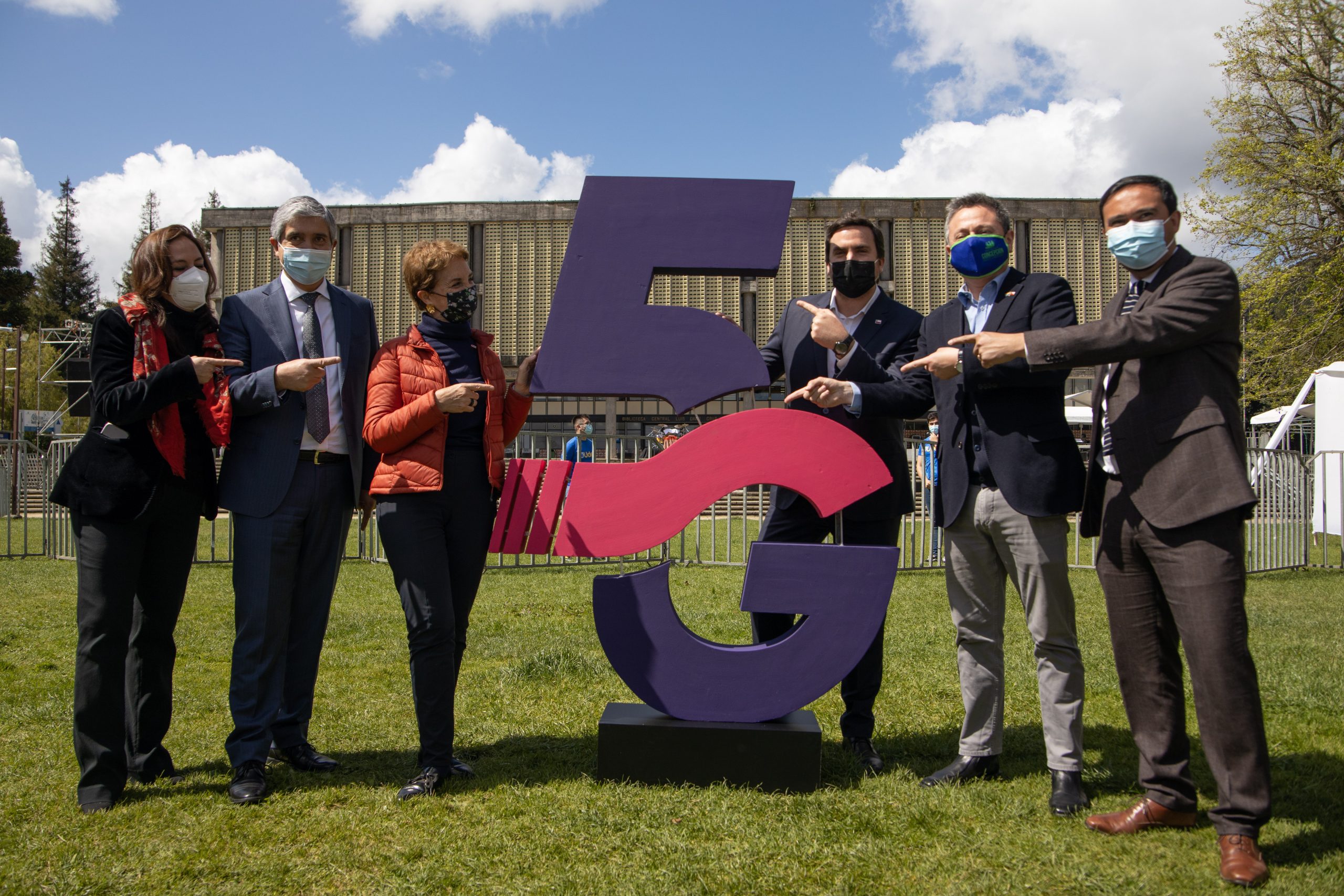 Universidad de Concepción, WOM  y MTT inauguran el primer Campus 5G del sur del país