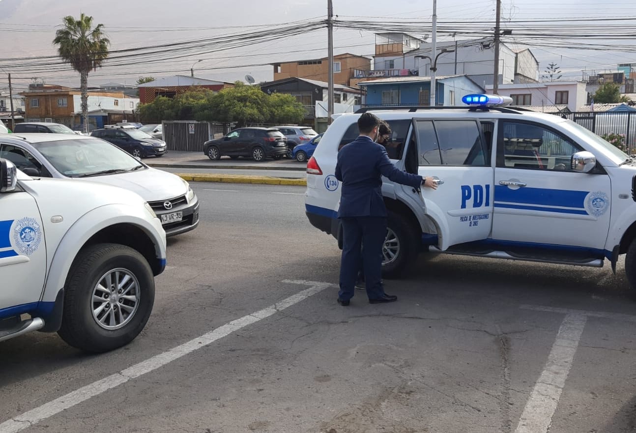 PDI Tarapacá detiene a sujeto por el delito de daños a Cuartel Barros Arana