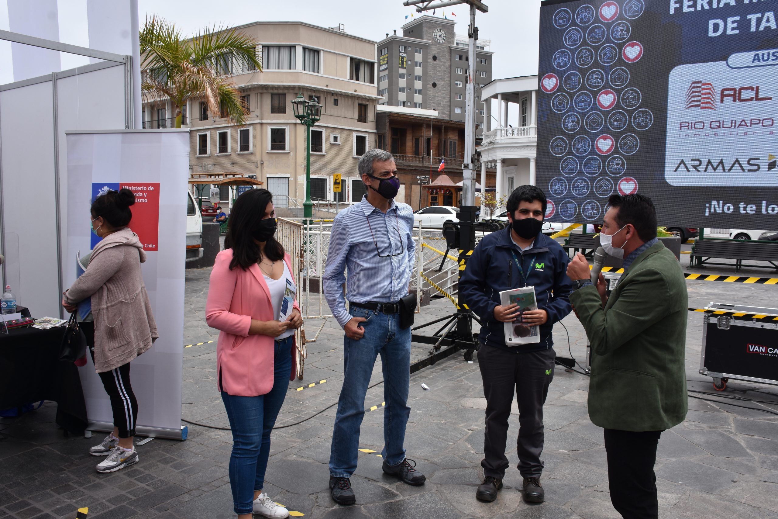 Familias recibieron certificados de subsidios sectores medios en Feria Inmobiliaria de Tarapacá